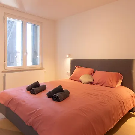 Luxury Apartment With Marina View And Free Parking Остенде