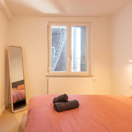 Luxury Apartment With Marina View And Free Parking Апартаменты *